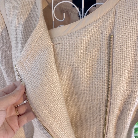 Forever 21 neutral jacket - Picture 3 of 6